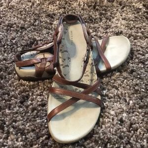 Leather sandal